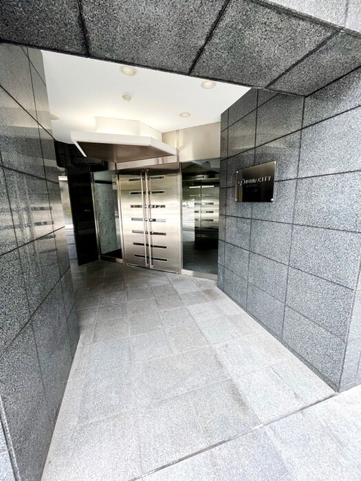 エントランス部分 ダイナシティ北浜(1403)