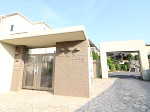 パ－クヒルズ陵南
