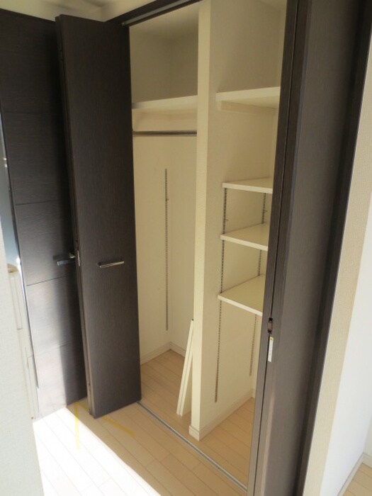 収納 エスティメゾン京橋