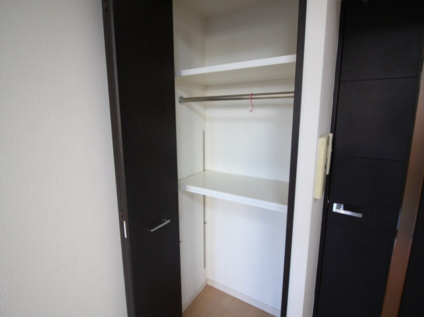 収納 エスティメゾン京橋