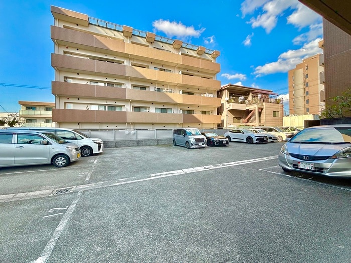 駐車場 ア－バンヴィラ