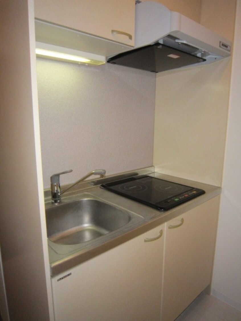 キッチン Ｗｉｎ　Ｒｏａｄ　Ｅｓａｋａ