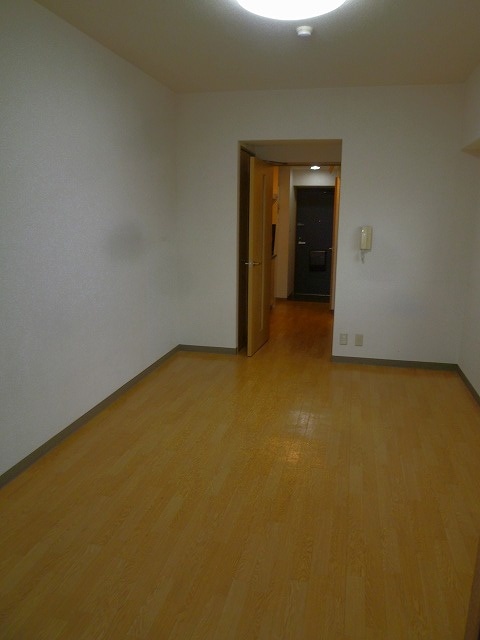 居室 Ｗｉｎ　Ｒｏａｄ　Ｅｓａｋａ