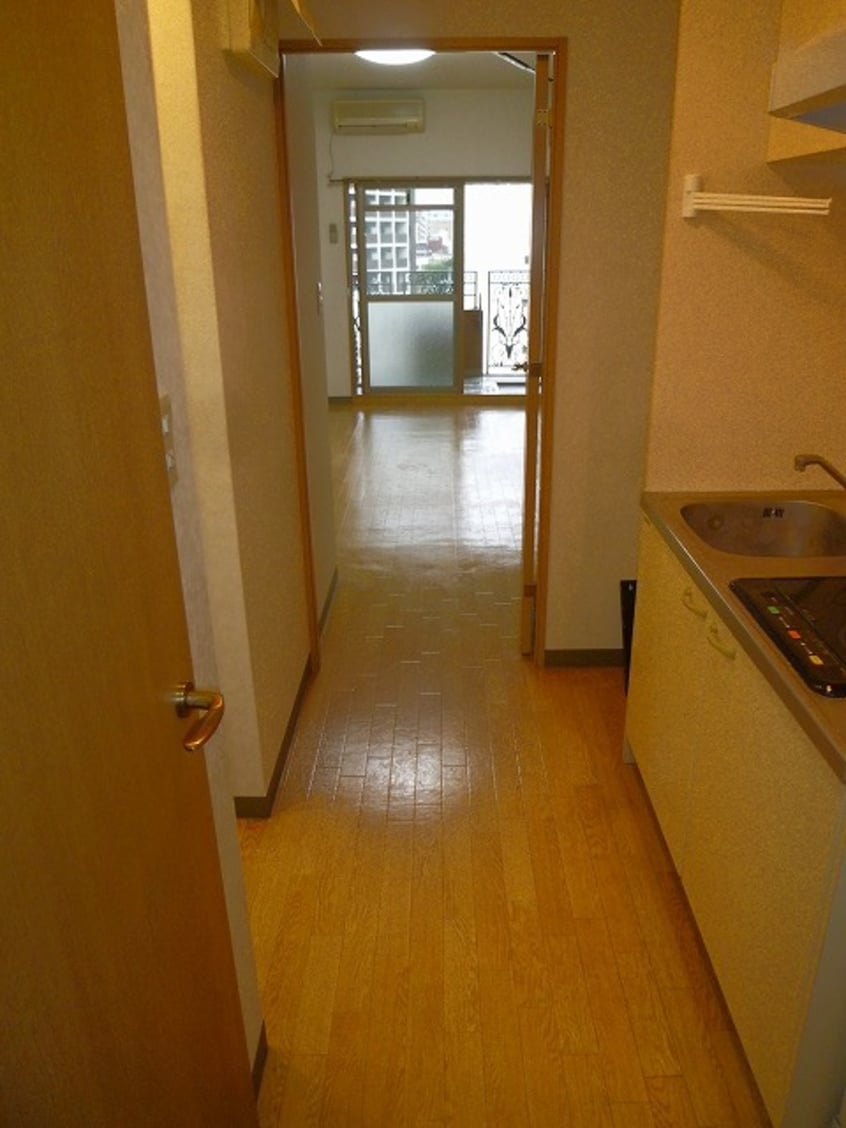 キッチン Ｗｉｎ　Ｒｏａｄ　Ｅｓａｋａ