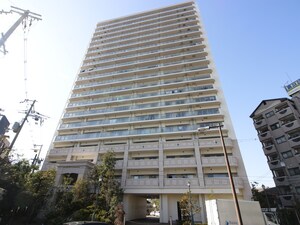 リバーガーデン岸里玉出(1703)