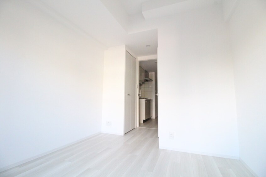 居室 ｴｽﾘｰﾄﾞﾚｼﾞﾃﾞﾝｽ神戸兵庫駅前(804)