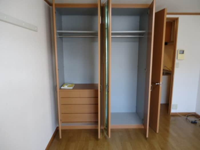 収納 エス・スカイ