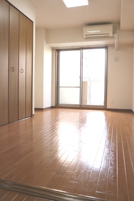 居室 天満リバ－サイドプラザ