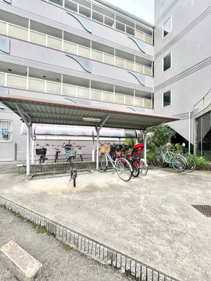 駐輪場 福住マンション