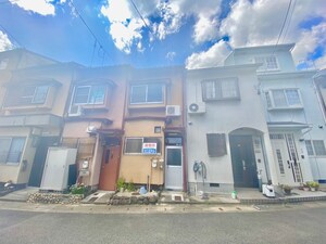 西野山百々町115-8貸家