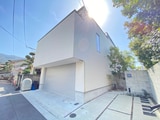 Luxe本町