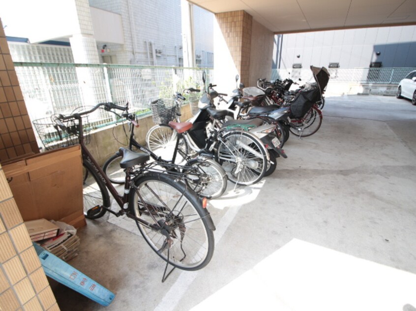 駐輪場 アメニティ武庫川