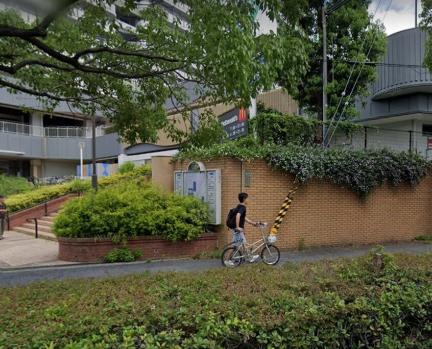 マクドナルド武庫川(ファストフード)まで451m アメニティ武庫川
