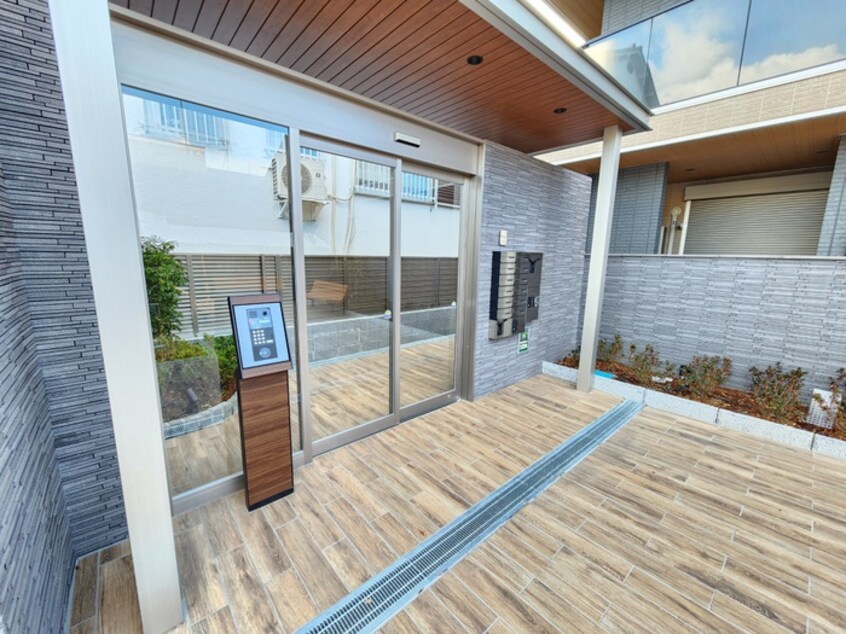 エントランス部分 QUBE.２ND