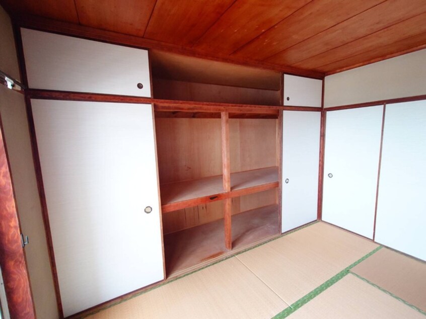 収納 鶴甲コーポ１８号館（５０８）