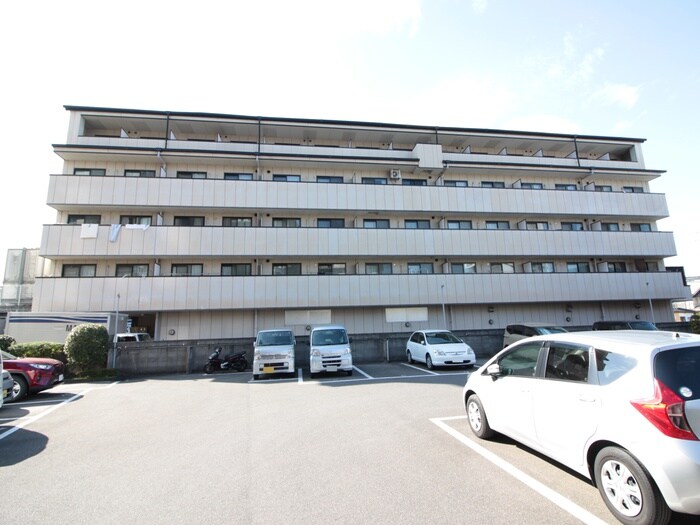 外観写真 吉鴻ハイネス３