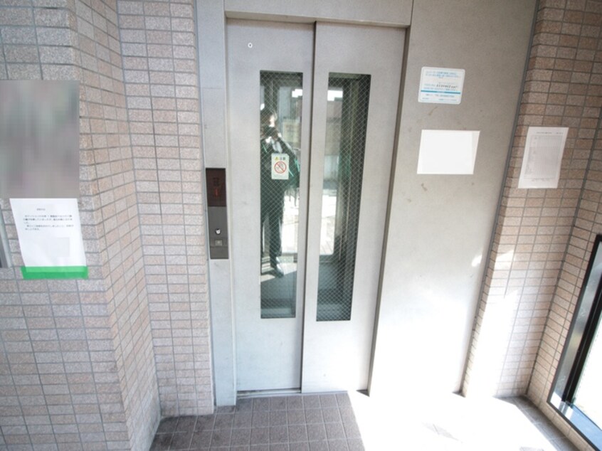 建物設備 吉鴻ハイネス３