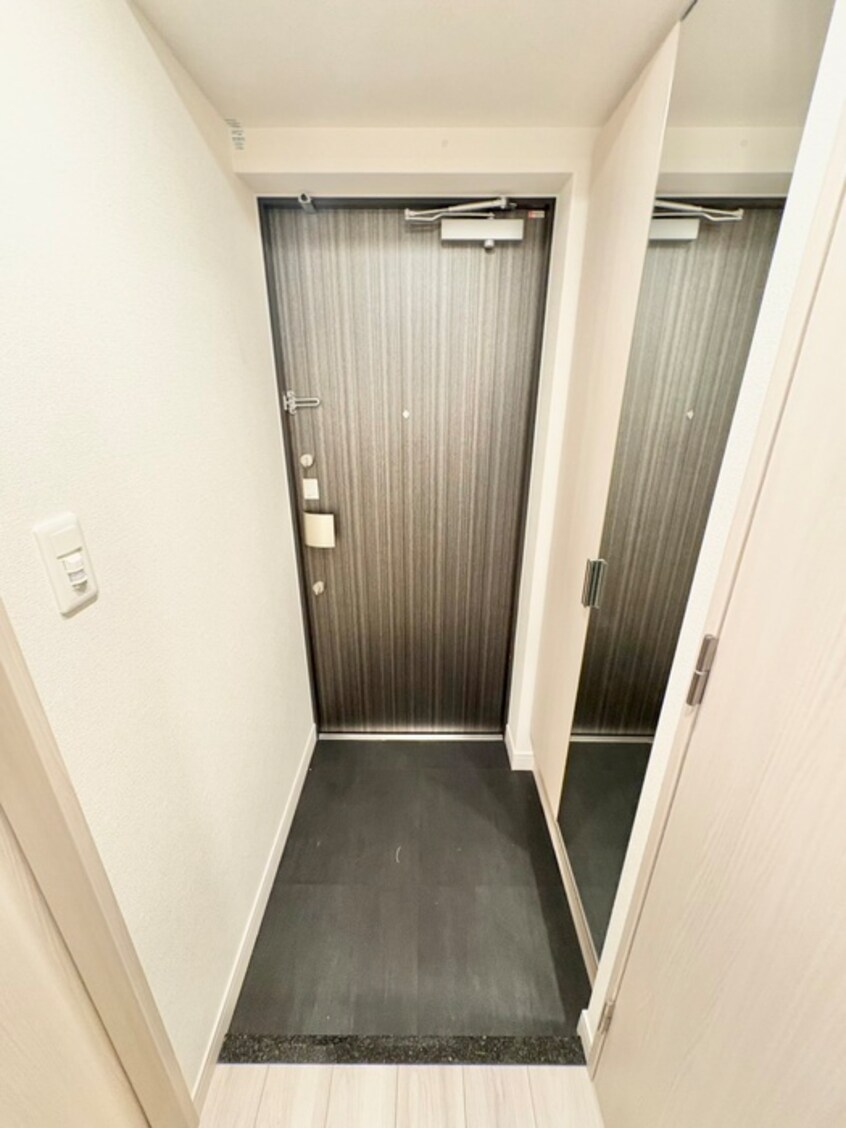 玄関 ﾌﾟﾚｻﾝｽ立売堀ﾍﾞﾙｳﾞｨﾙ(1203)