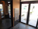 エントランス部分 グランデ上牧