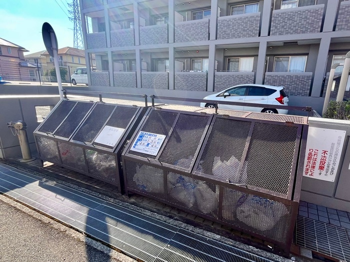 その他 クレセントヒル・イ－スト