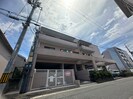 ミュ－ズコ－トの外観