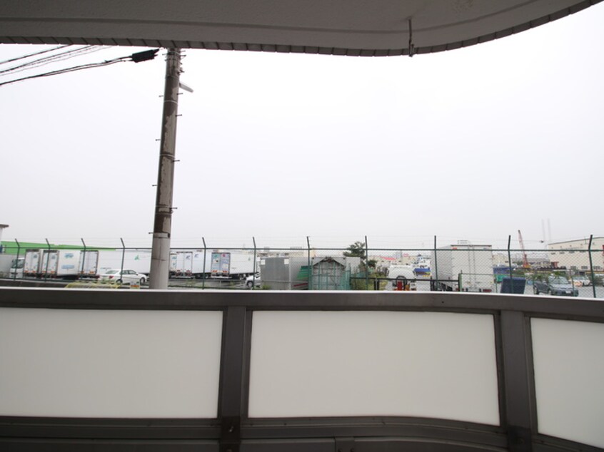 室内からの展望 ヴィラコ－ト深江