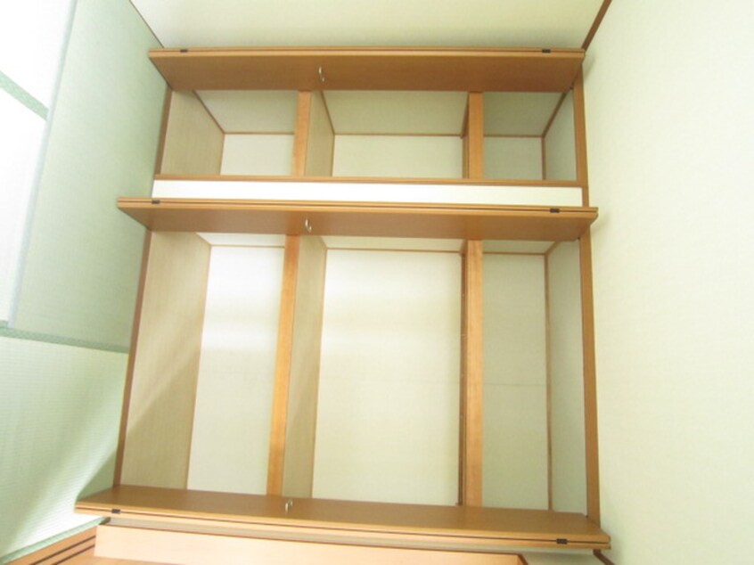 収納 へ－ベルヒルズ西向日