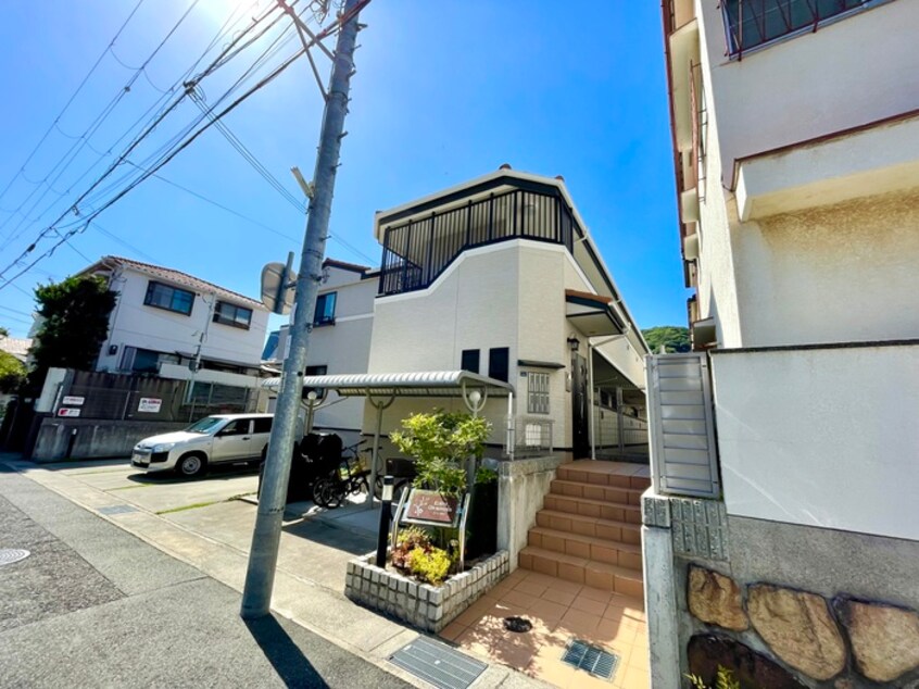 外観写真 エイト岡本