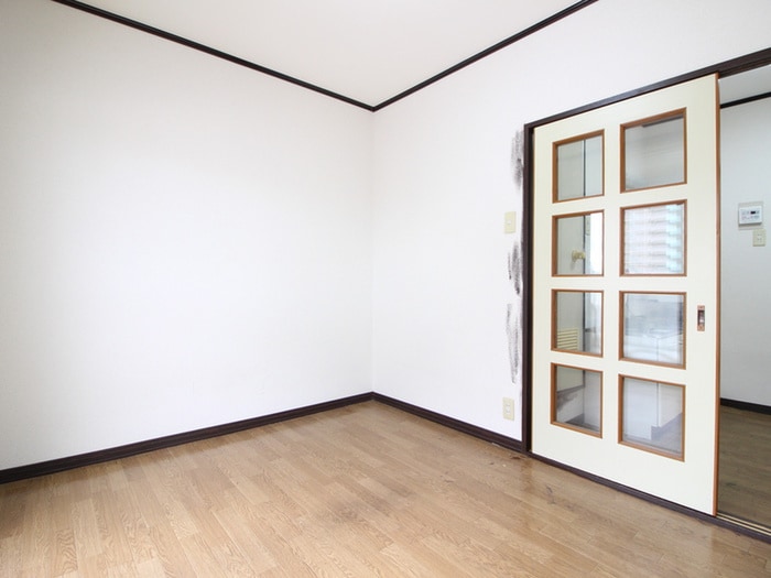 居室 メゾン関目