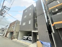 アンジュール万代
