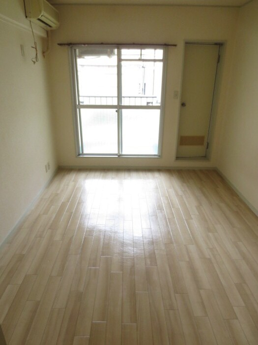 居室 エルベコ－ト関目