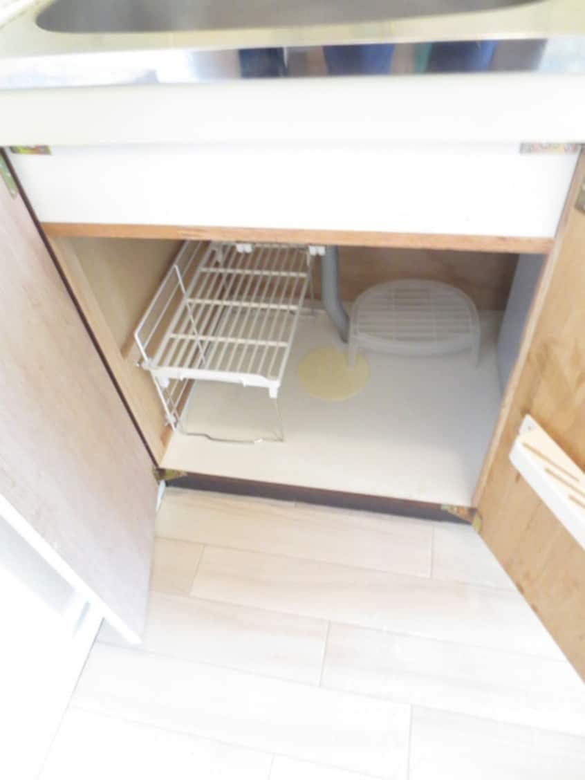 収納 エルベコ－ト関目