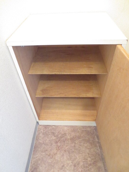 靴箱 エルベコ－ト関目