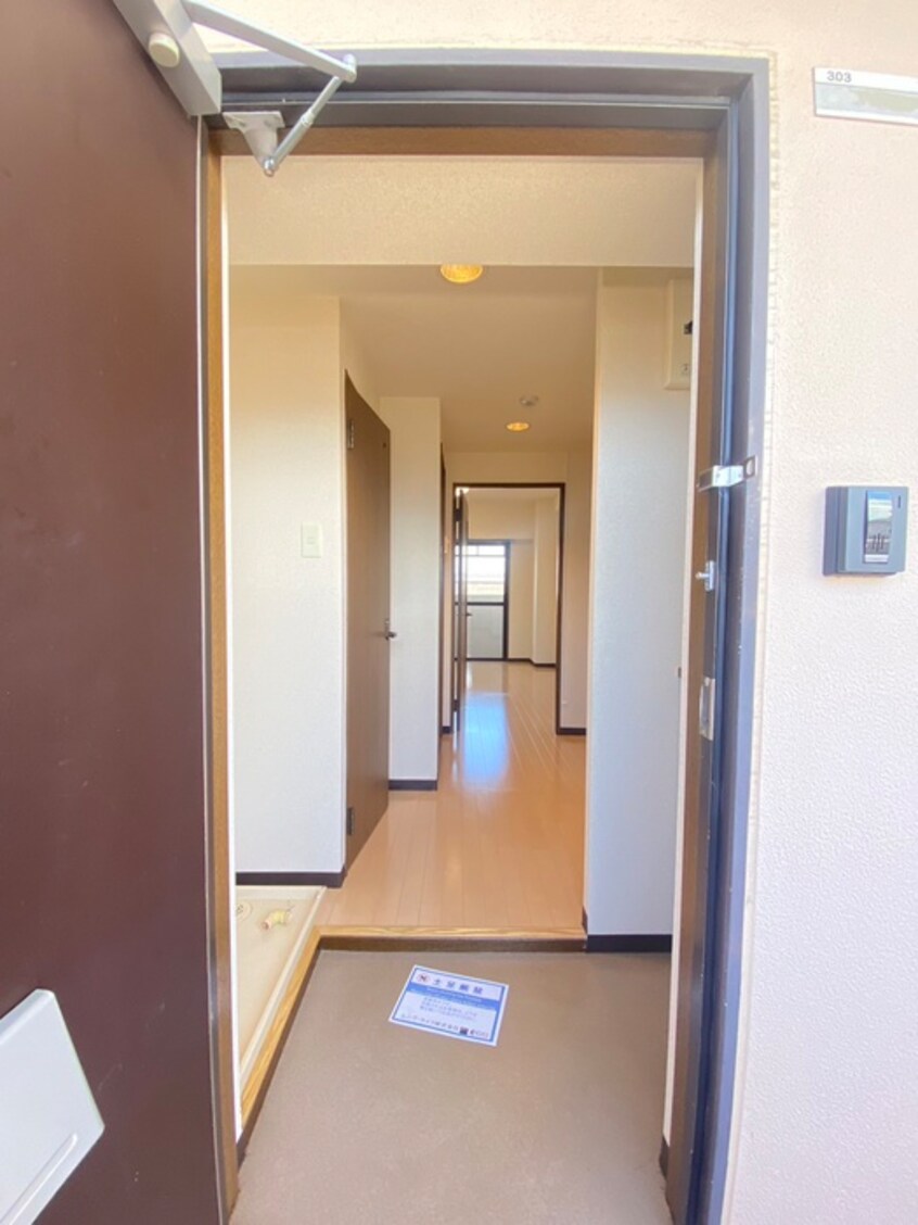 玄関 ＬＡＰＵＴＡ２１