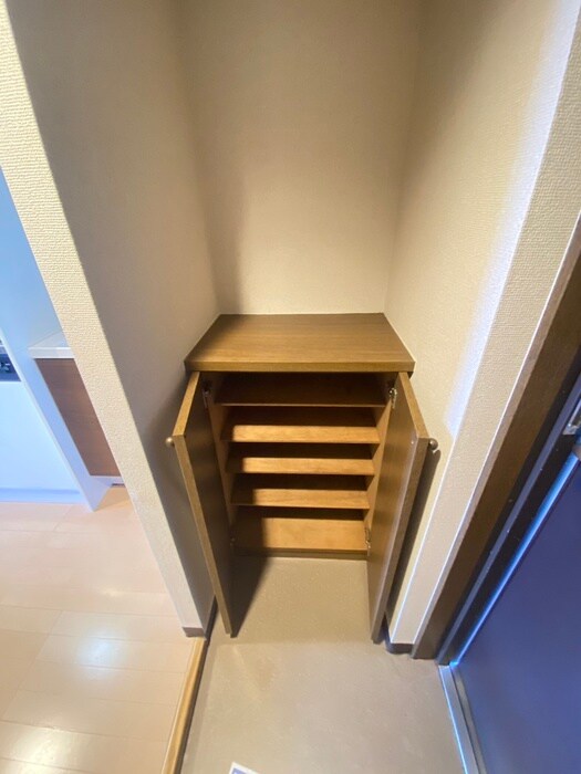 靴箱 ＬＡＰＵＴＡ２１