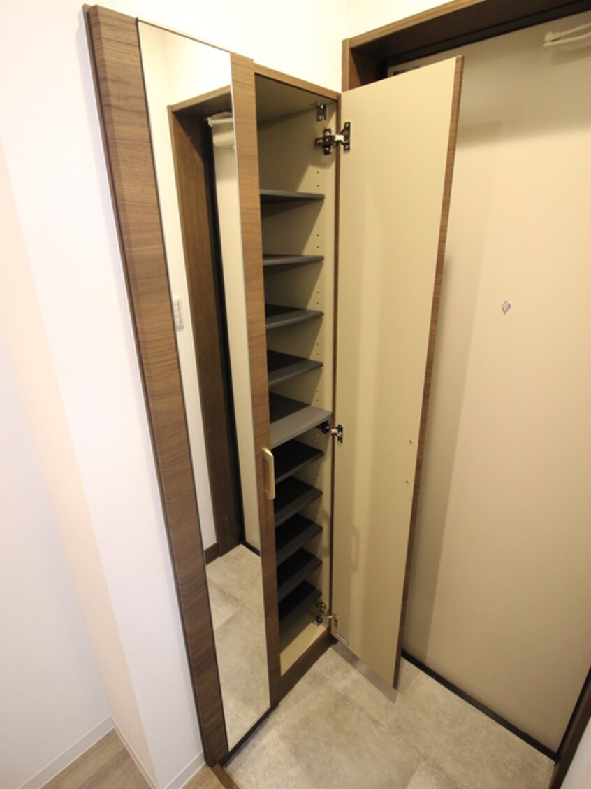 靴箱 ステラウッド恵我之荘