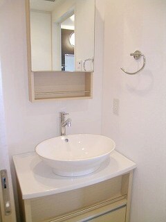 収納 ア－バネックス北浜