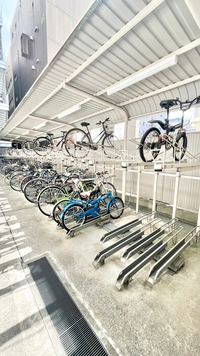 駐輪場 ア－バネックス北浜