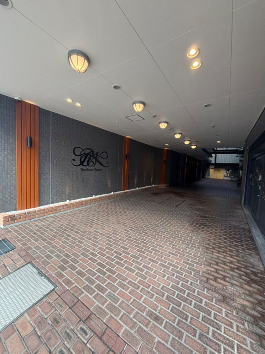 エントランス部分 レジデンスナンワ