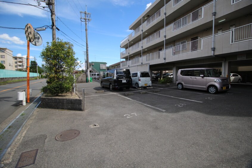 駐車場 アメニティ東香里