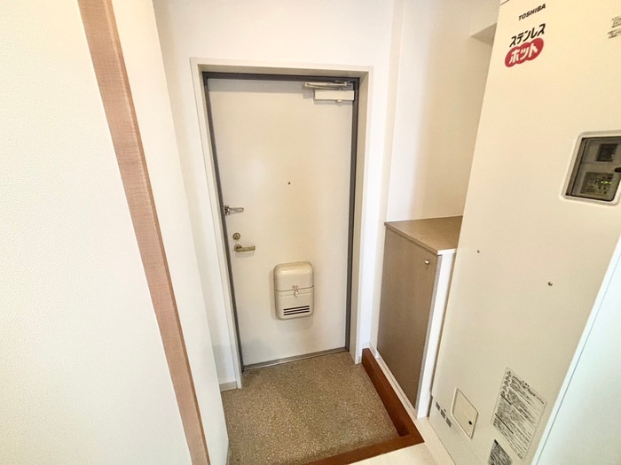 玄関 リッツ神田