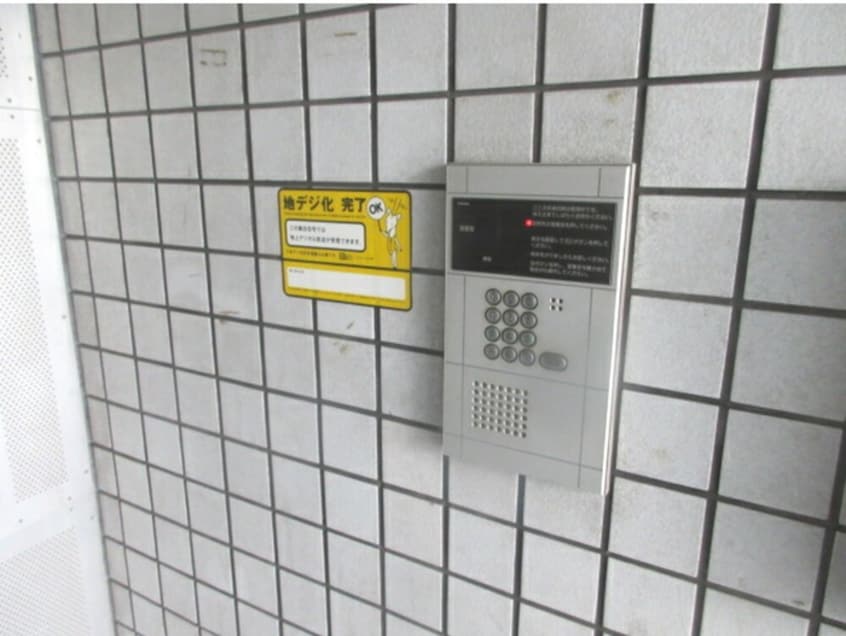 エントランス部分 新栄プロパティー住道