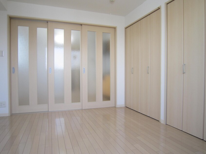 居室 Ｄ．Ｇ．ＣＯＵＲＴ