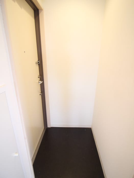 玄関 Ｄ．Ｇ．ＣＯＵＲＴ