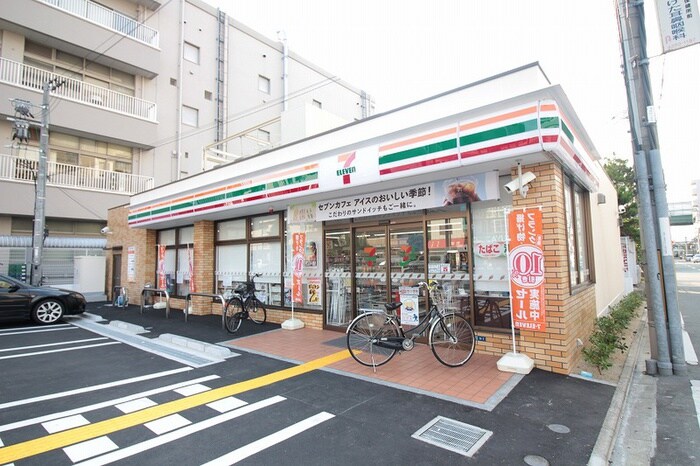 セブンイレブン大阪中宮１丁目店(コンビニ)まで300m 生江マンション