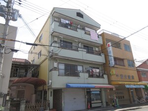 ファミリーハイツ