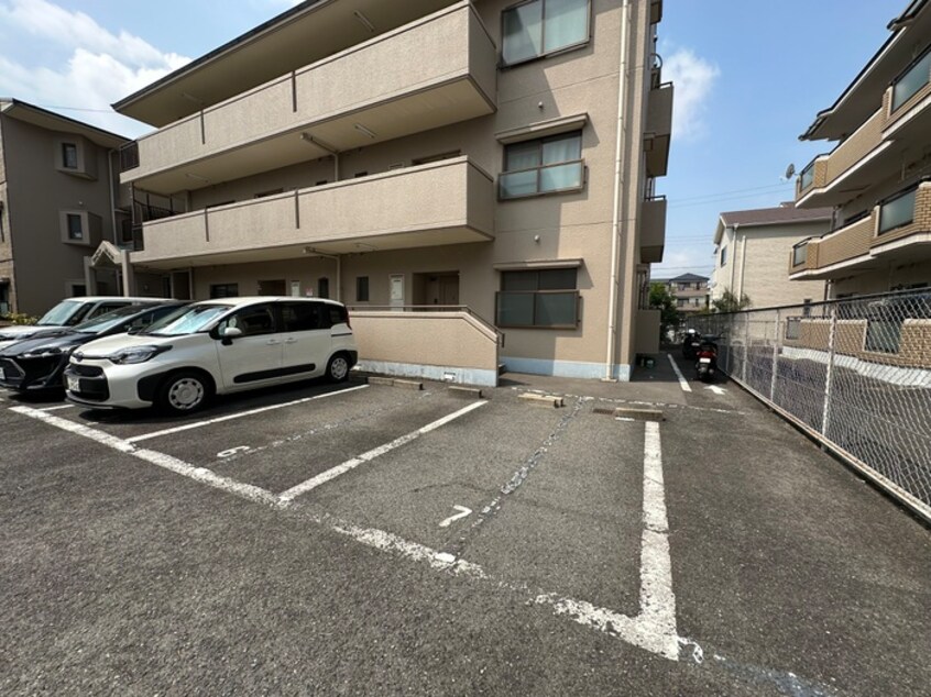 駐車場 サンコ－ト橋の内