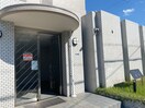 エントランス部分 クリスタルハイツ寺田