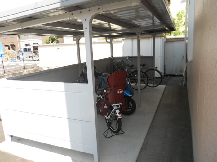 駐輪場 コ－ポ鼓滝Ａ棟Ｂ棟