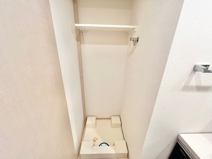 洗濯機置場 コンフォリア心斎橋ＥＡＳＴ